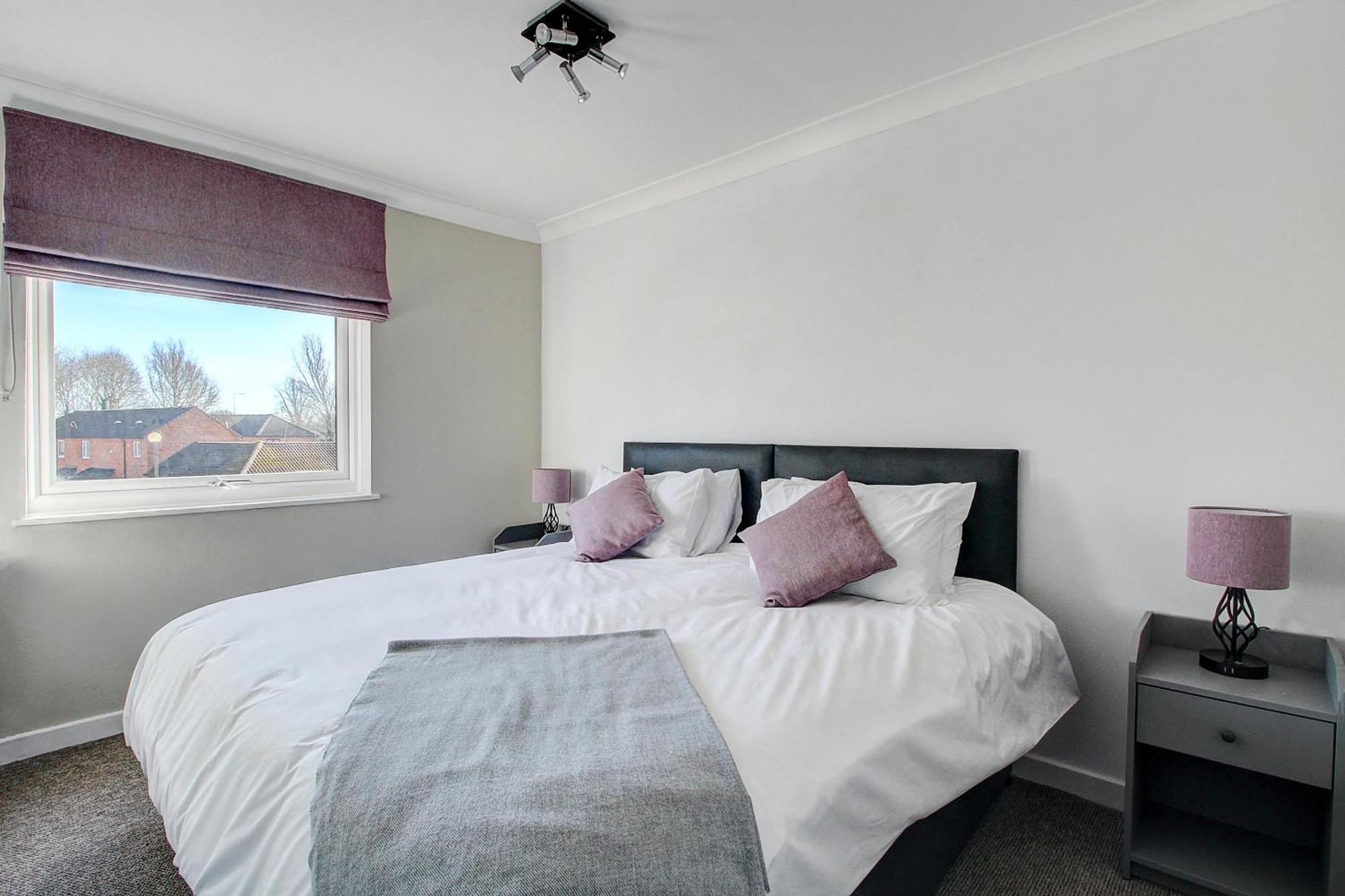 2 Minutes From Mk Central By Car- 2 Bed Apartment - 2 Free Parking Spaces- Hosted By Stayinmk Milton Keynes Exteriér fotografie